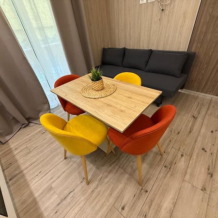Th Luxury Rooms & Apartment Giardini Naxos Bagian luar foto