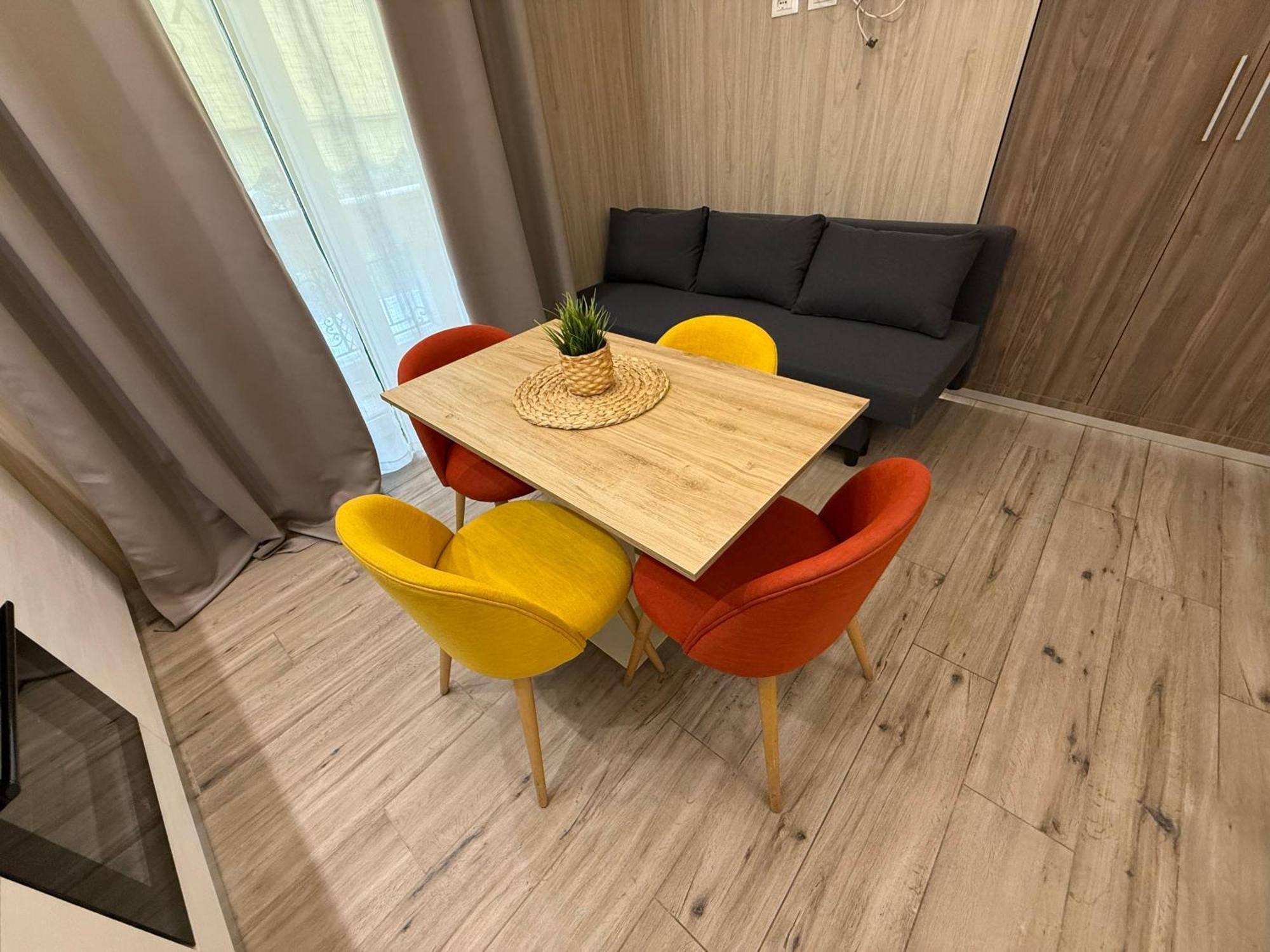 Th Luxury Rooms & Apartment Giardini Naxos Bagian luar foto